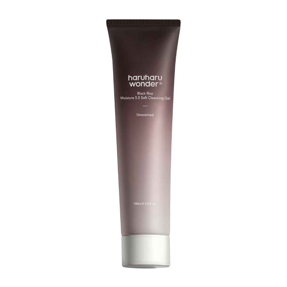 A tube Haruharu Wonder Black Rice Moisture 5.5 Soft Cleansing Gel 100ml on a white background with gentle cleansing properties.