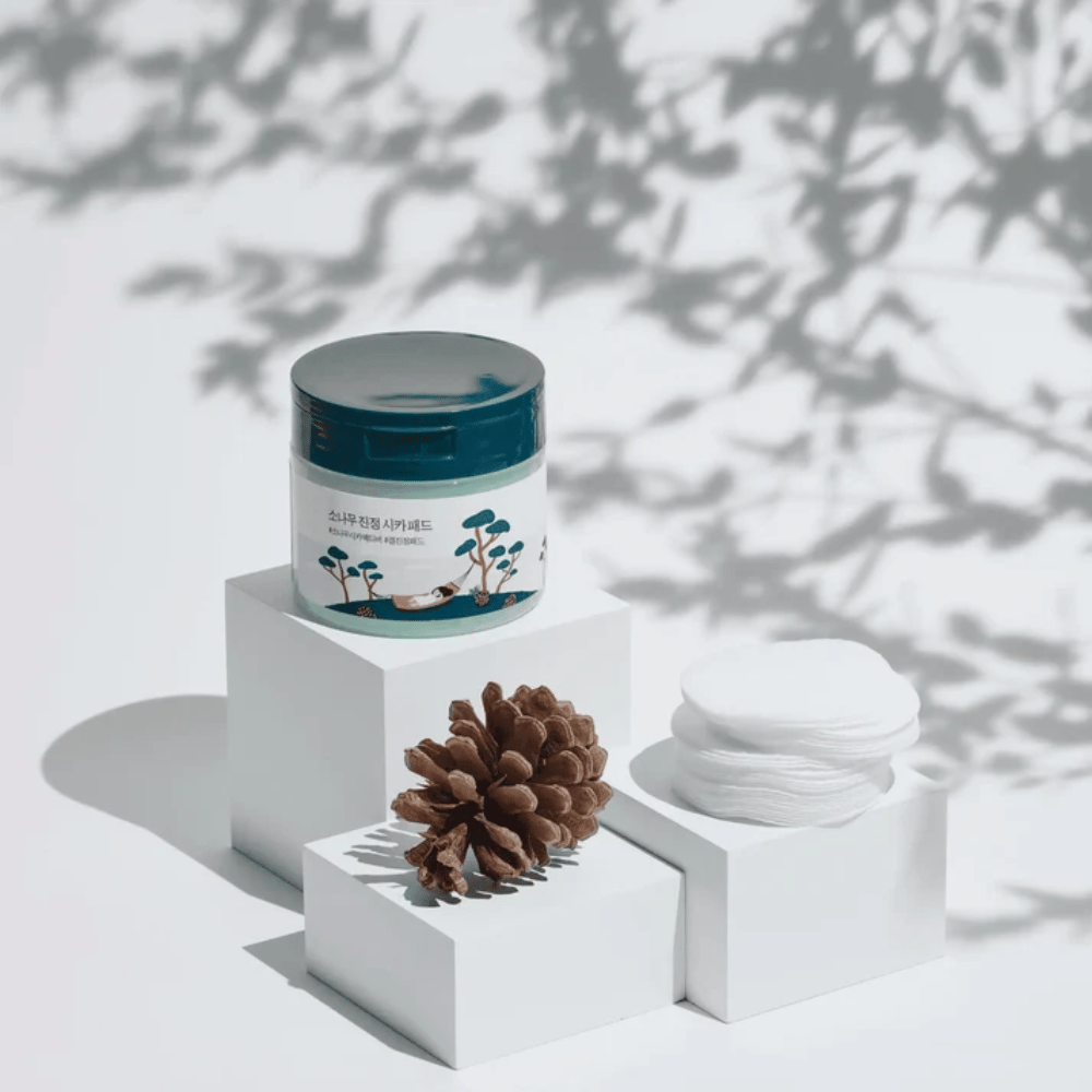 ROUND LAB Pine Calming Cica Pad – toner pads with a pine- and cica-inspired design