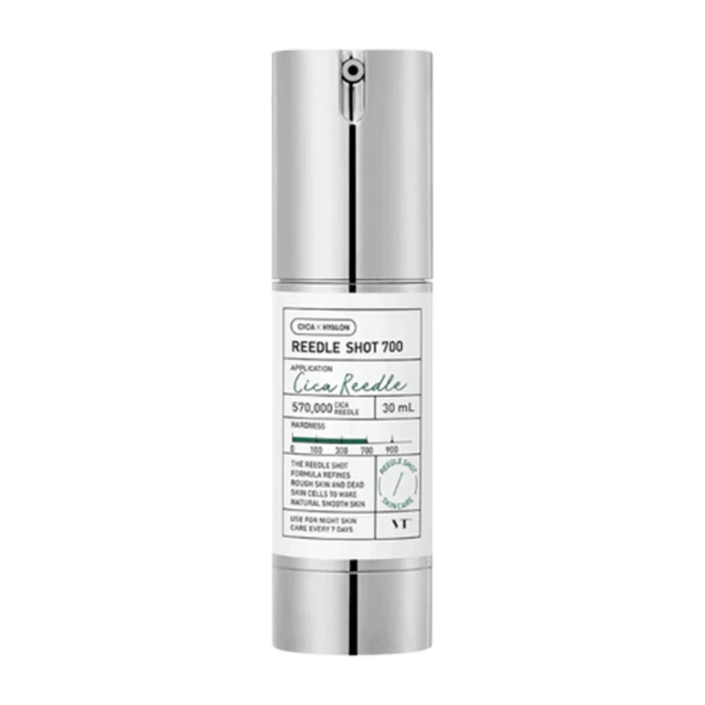 Reedle Shot 700 is a skincare serum in a sleek silver and white bottle. Contains 570,000 Cica Reedle, designed to hydrate and refine the skin. Perfect for nighttime use, it is an essential part of your daily skincare routine.