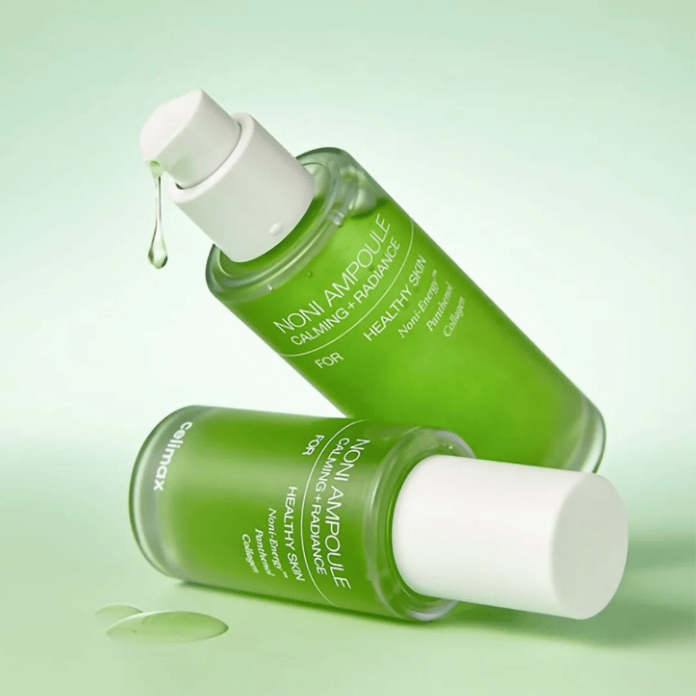 Celimax The Real Noni Ampoule is a skincare product that provides a soothing and radiant effect for healthy skin. Formulated with noni extract and collagen, it helps to moisturize and improve skin texture. Perfect for daily use to achieve a fresh and radiant complexion!